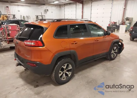 2016 Jeep Cherokee Trailhawk из США, поврежденный, VIN 1C4PJMBS3GW146286